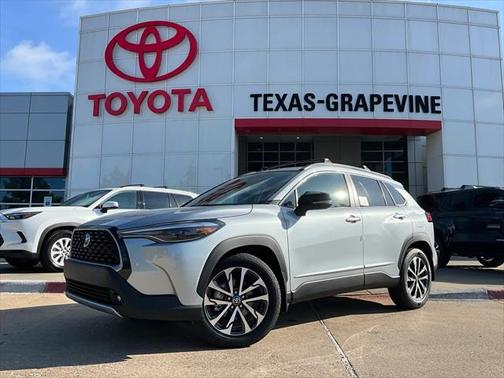 2025 Toyota Corolla Cross XLE