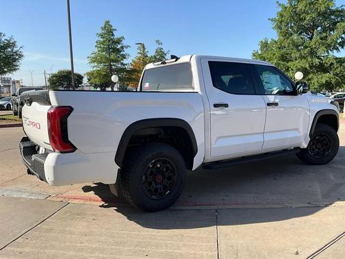 2025 Toyota Tundra Hybrid TRD Pro