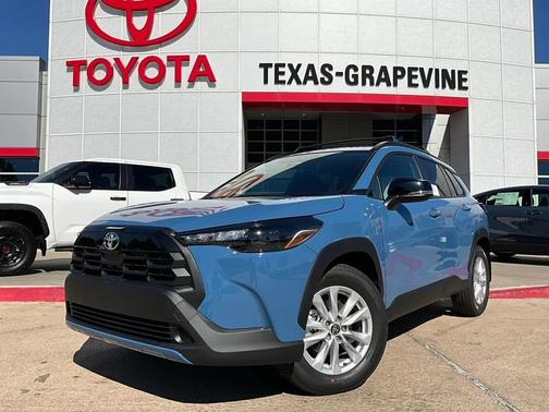 2026 Toyota Corolla Cross LE