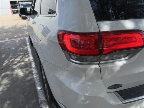 2021 Jeep Grand Cherokee Summit