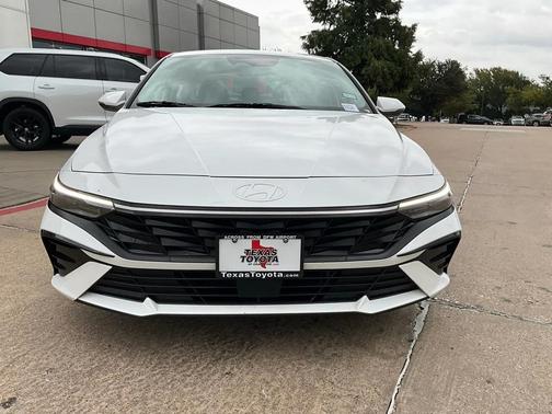 2025 Hyundai ELANTRA HEV Limited