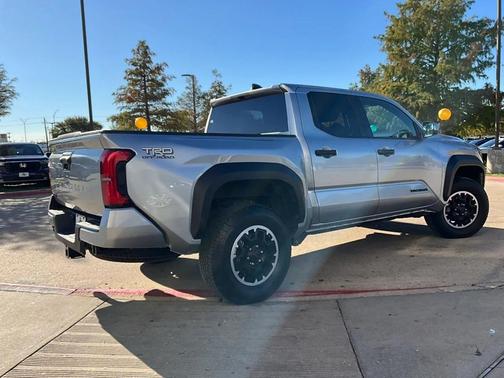 2025 Toyota Tacoma TRD Off-Road
