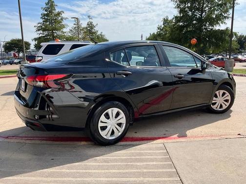 2024 Nissan Versa 1.6 S