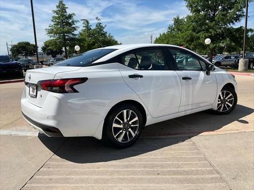 2024 Nissan Versa 1.6 S
