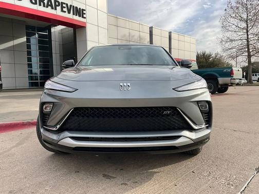 2025 Buick Envista Sport Touring FWD