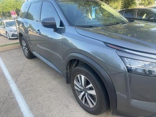 2024 Nissan Pathfinder SL FWD