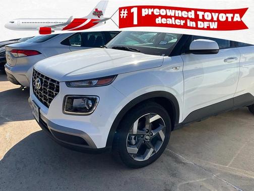 2025 Hyundai VENUE SEL