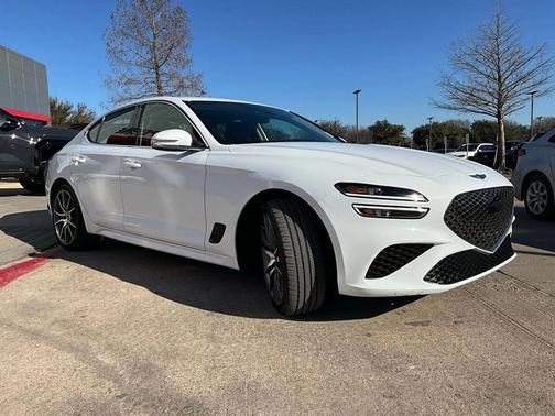 2025 Genesis G70 2.5T RWD