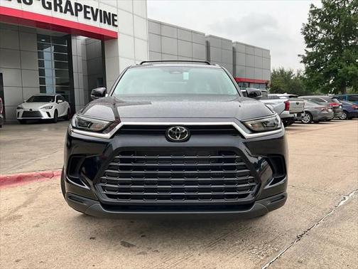 2025 Toyota Grand Highlander Hybrid XLE