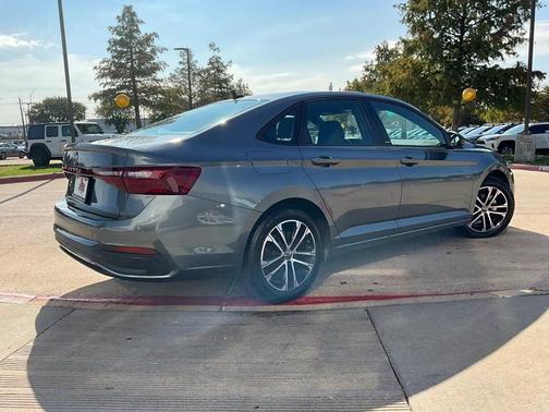 2025 Volkswagen Jetta 1.5T Sport