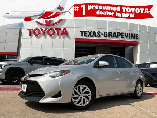 Classic Silver Metallic 2017 Toyota Corolla LE