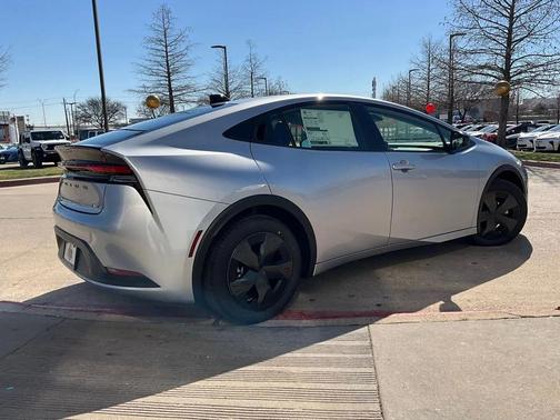 2026 Toyota Prius LE