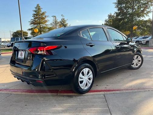 2024 Nissan Versa 1.6 S