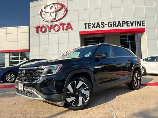 2025 Volkswagen Atlas Cross Sport 2.0T SE w/Technology 4MOTION