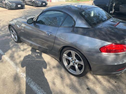 2011 BMW Z4 sDrive30i