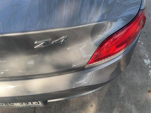 2011 BMW Z4 sDrive30i