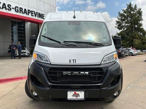 Bright White Clearcoat 2026 RAM ProMaster 2500 Tradesman