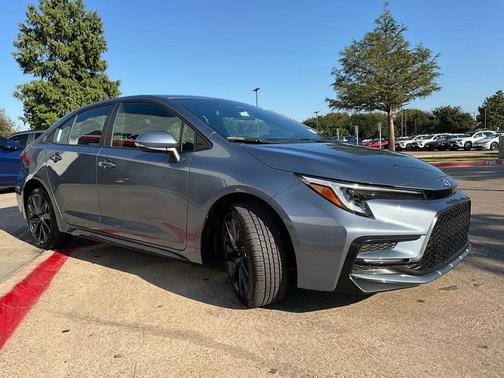 2025 Toyota Corolla SE