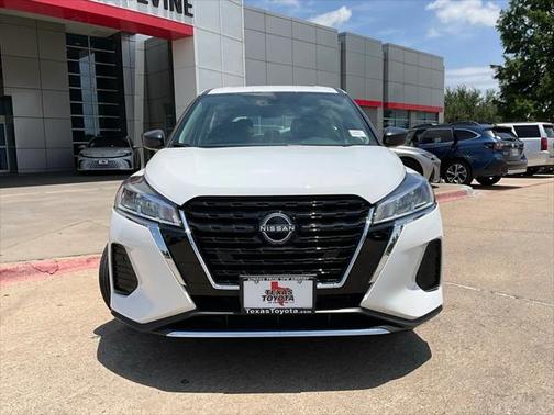 2024 Nissan Kicks S