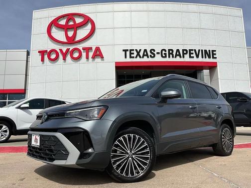 2025 Volkswagen Taos 1.5T SE