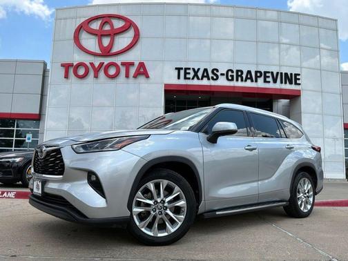 Celestial Silver Metallic 2022 Toyota Highlander Limited