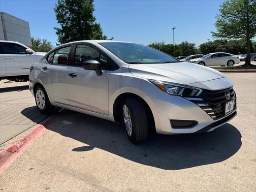 2024 Nissan Versa 1.6 S