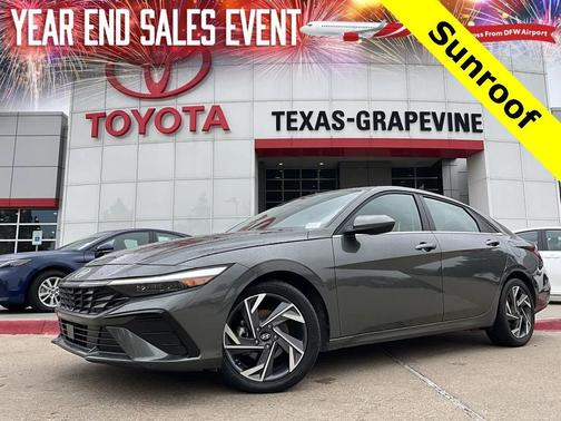 2025 Hyundai ELANTRA SEL