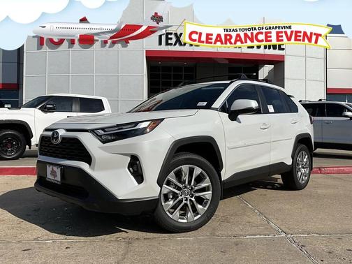 2025 Toyota RAV4 XLE Premium