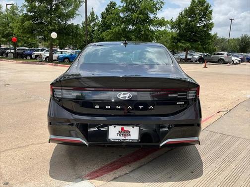 2024 Hyundai SONATA Hybrid SE