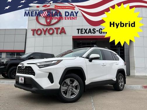 2024 Toyota RAV4 Hybrid XLE
