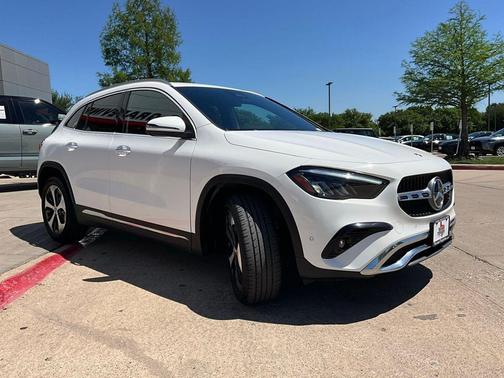 2025 Mercedes-Benz GLA 250 4MATIC
