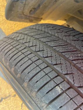 2023 Honda Pilot Touring 8-Passenger