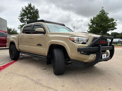 Quicksand 2017 Toyota Tacoma TRD Sport