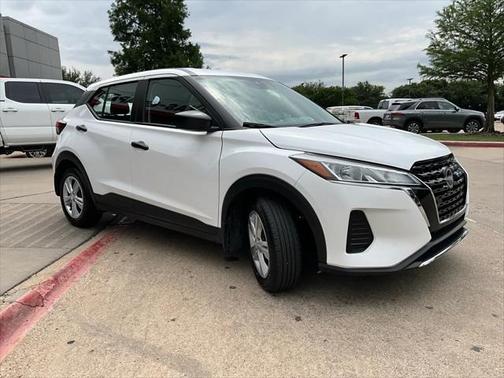 2024 Nissan Kicks S