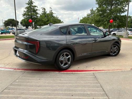 Interstellar Gray 2025 Kia K4 LXS
