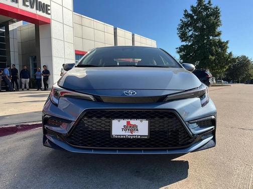 2026 Toyota Corolla Hybrid SE