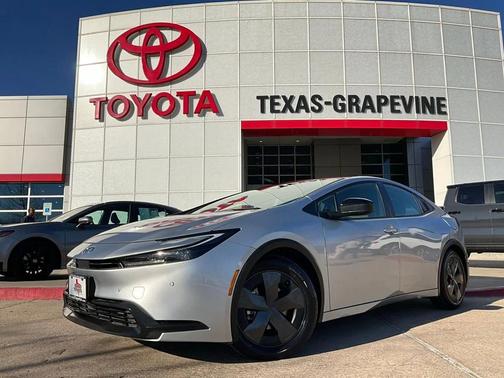 2025 Toyota Prius LE