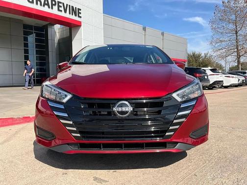 2025 Nissan Versa 1.6 SV