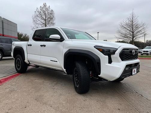 2025 Toyota Tacoma TRD Off-Road