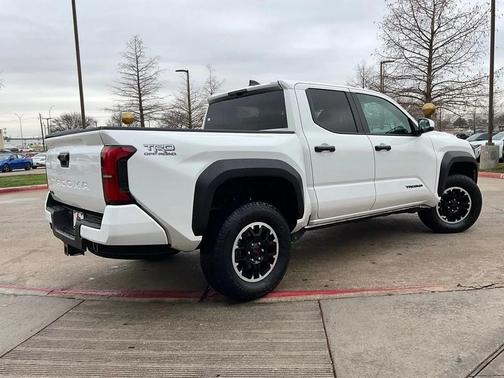 2025 Toyota Tacoma TRD Off-Road