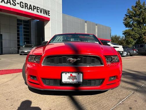2014 Ford Mustang V6
