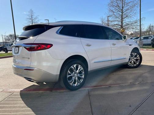 2018 Buick Enclave Avenir