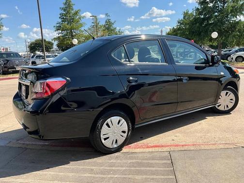 2024 Mitsubishi Mirage G4 ES