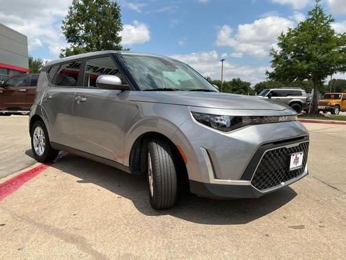 Steel Gray 2025 Kia Soul LX