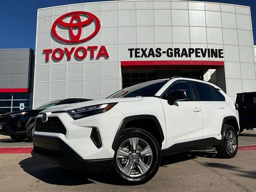 2025 Toyota RAV4 Hybrid LE