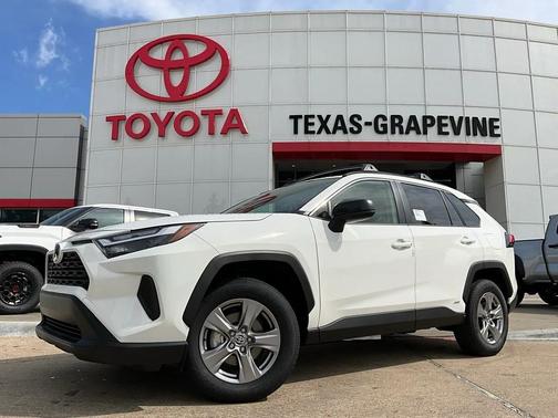 2025 Toyota RAV4 Hybrid LE