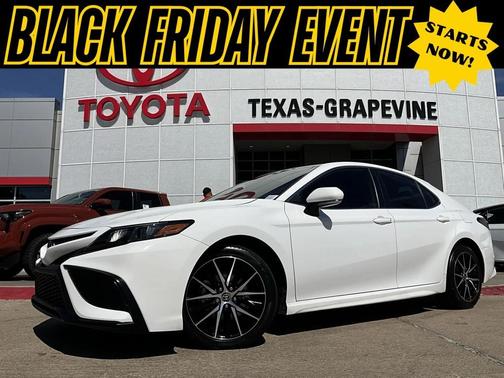 2024 Toyota Camry SE