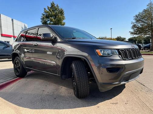 2018 Jeep Grand Cherokee Laredo E