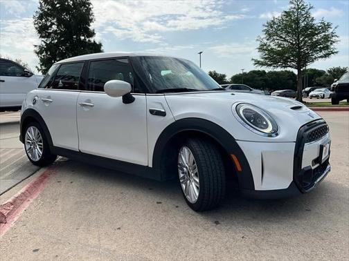 2024 MINI Hardtop Cooper S