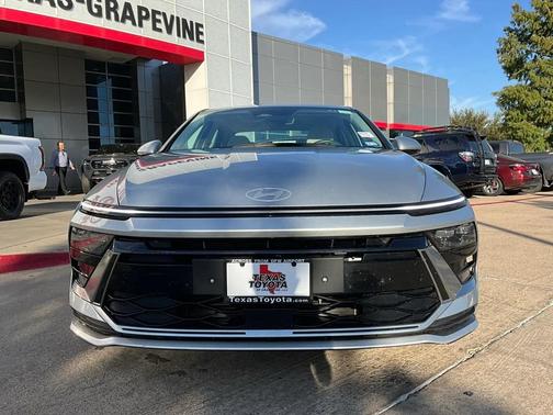 2024 Hyundai SONATA Hybrid SE